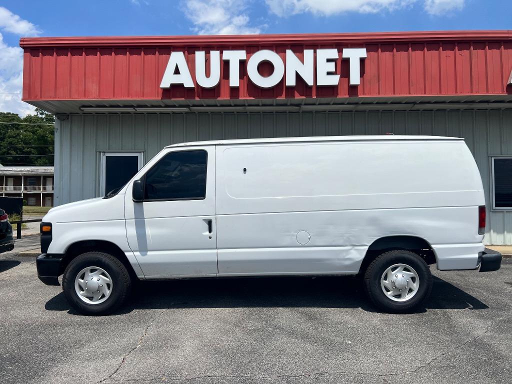 2010 Ford E-Series Econoline Van